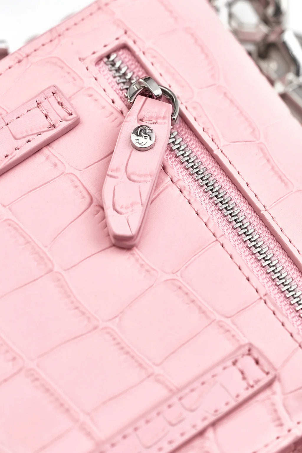 STOLEN GIRLFRIENDS CLUB On Tour Bag | Bubblegum