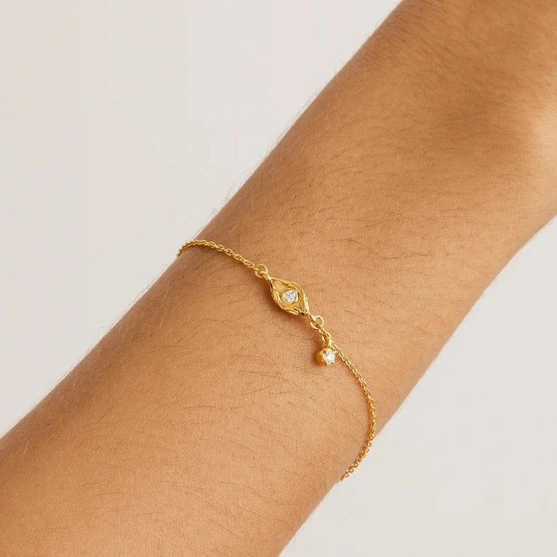 I Am Protected Bracelet | Gold Vermeil