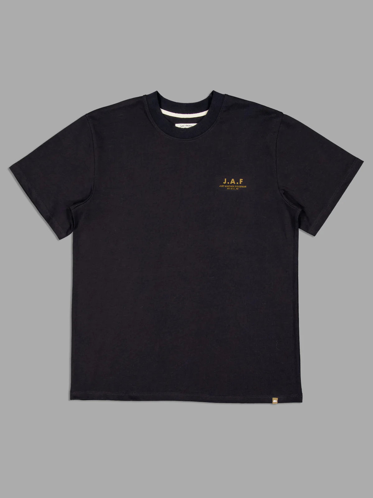 JUST ANOTHER FISHERMAN Heavy Shore Tank | Black
