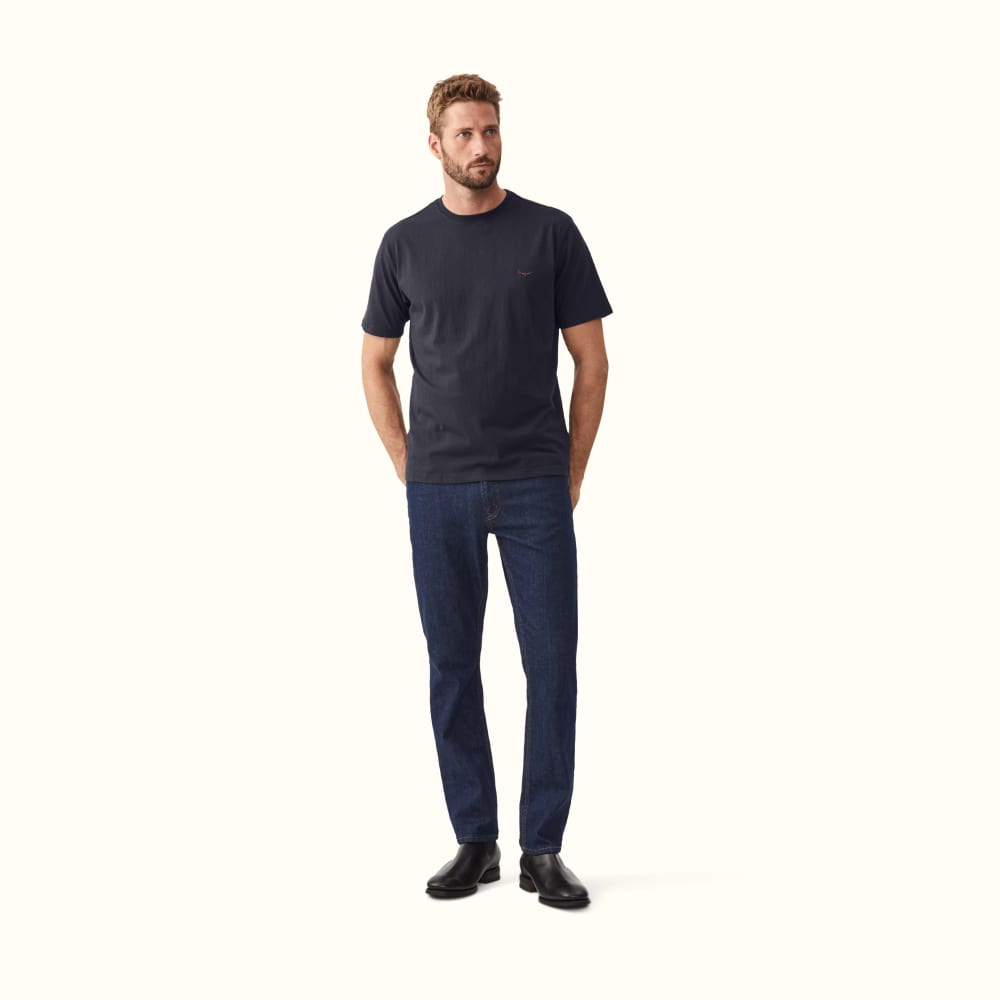 R.M.WILLIAMS Parson T-shirt | Navy/Chestnut