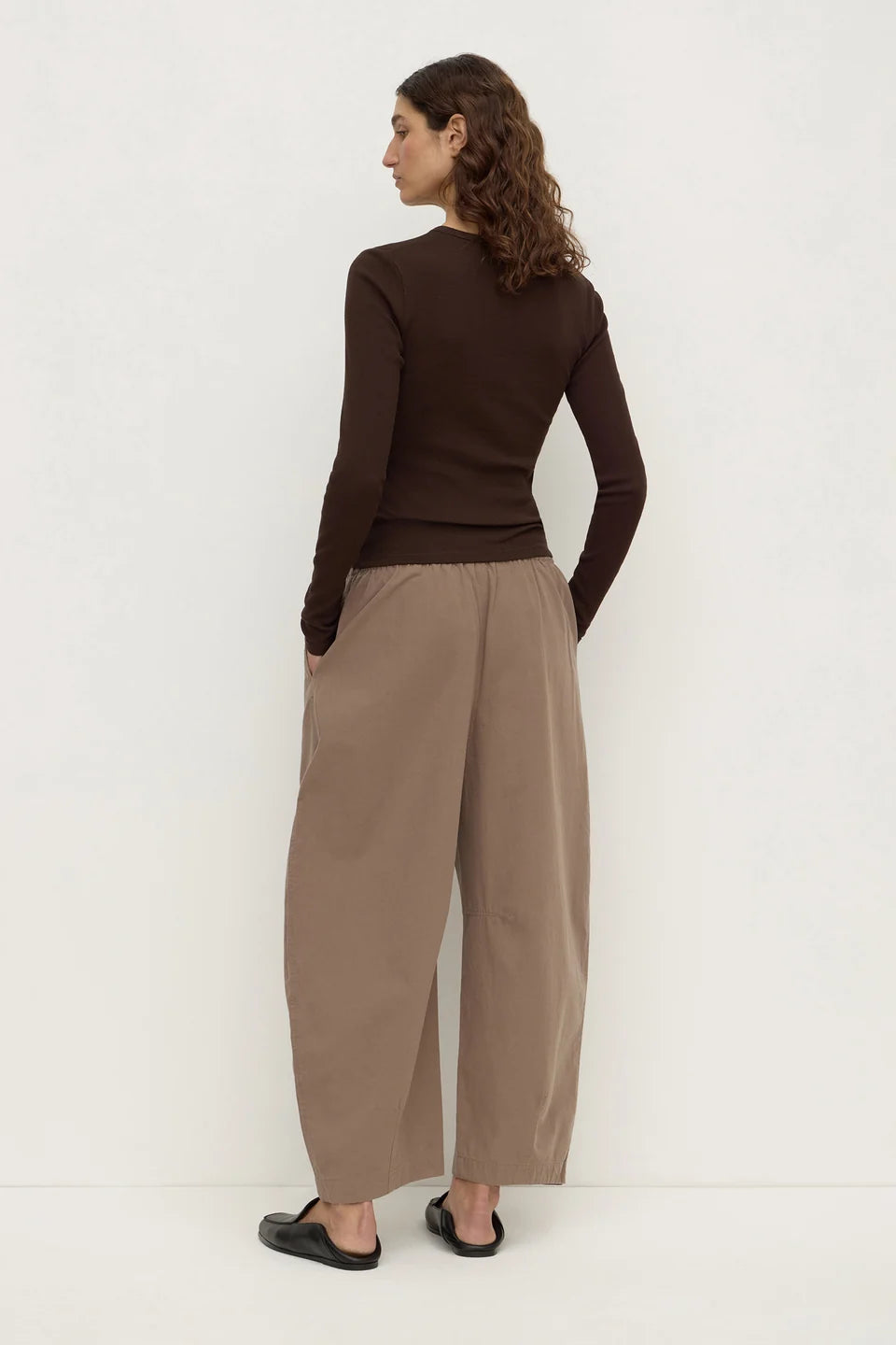 ASSEMBLY LABEL Elaine Washed Cotton Pant | Dark Sand