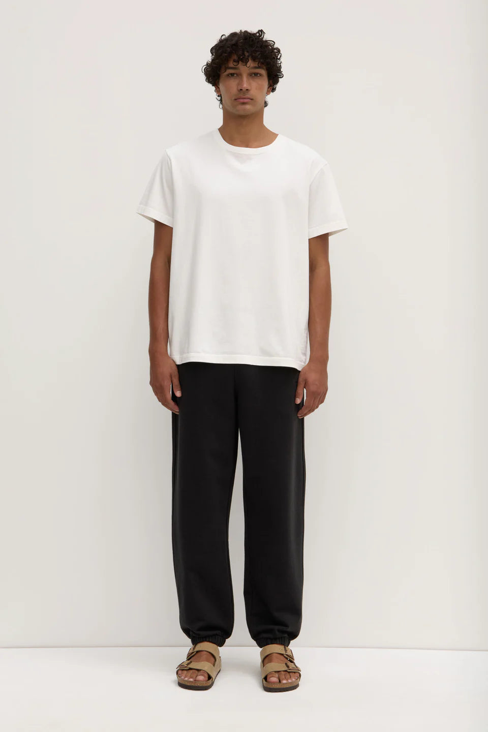 ASSEMBLY LABEL Mens Weekender Fleece Track Pant | Black