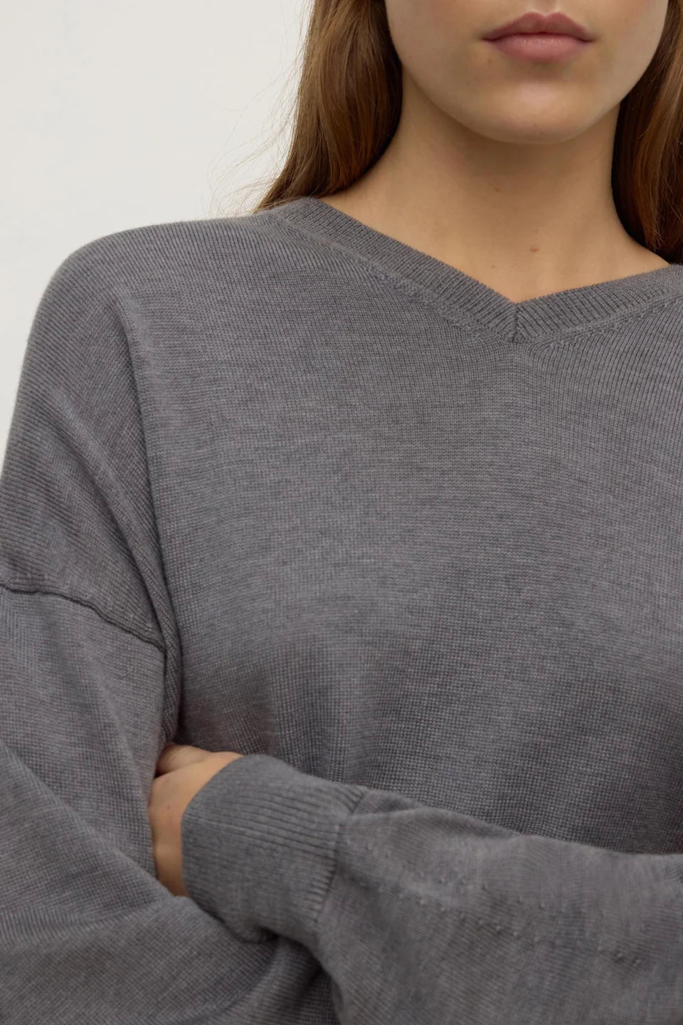 ASSEMBLY LABEL Mira V-Neck Sweater | Dark Grey Marle