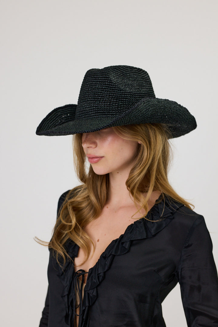 REMAIN Sara Hat | Black