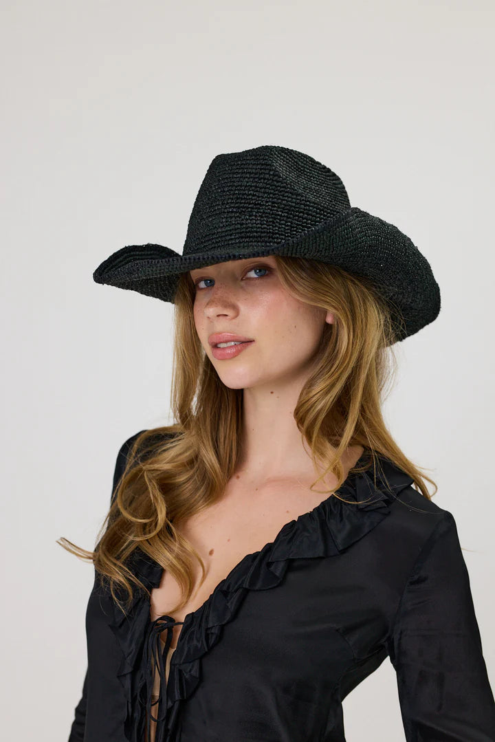 REMAIN Sara Hat | Black