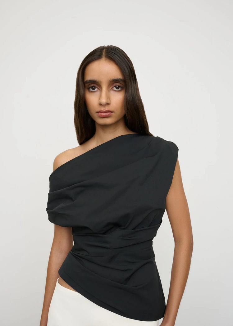 ONE OF OTHERS Pallas Top | Cool Black