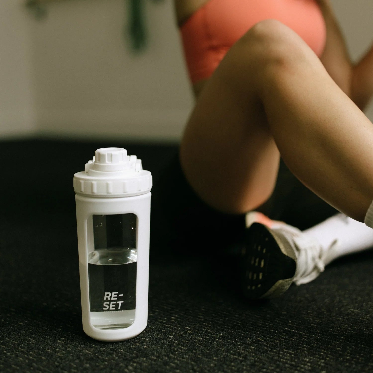 RE-SET Remix Glass Shaker | White