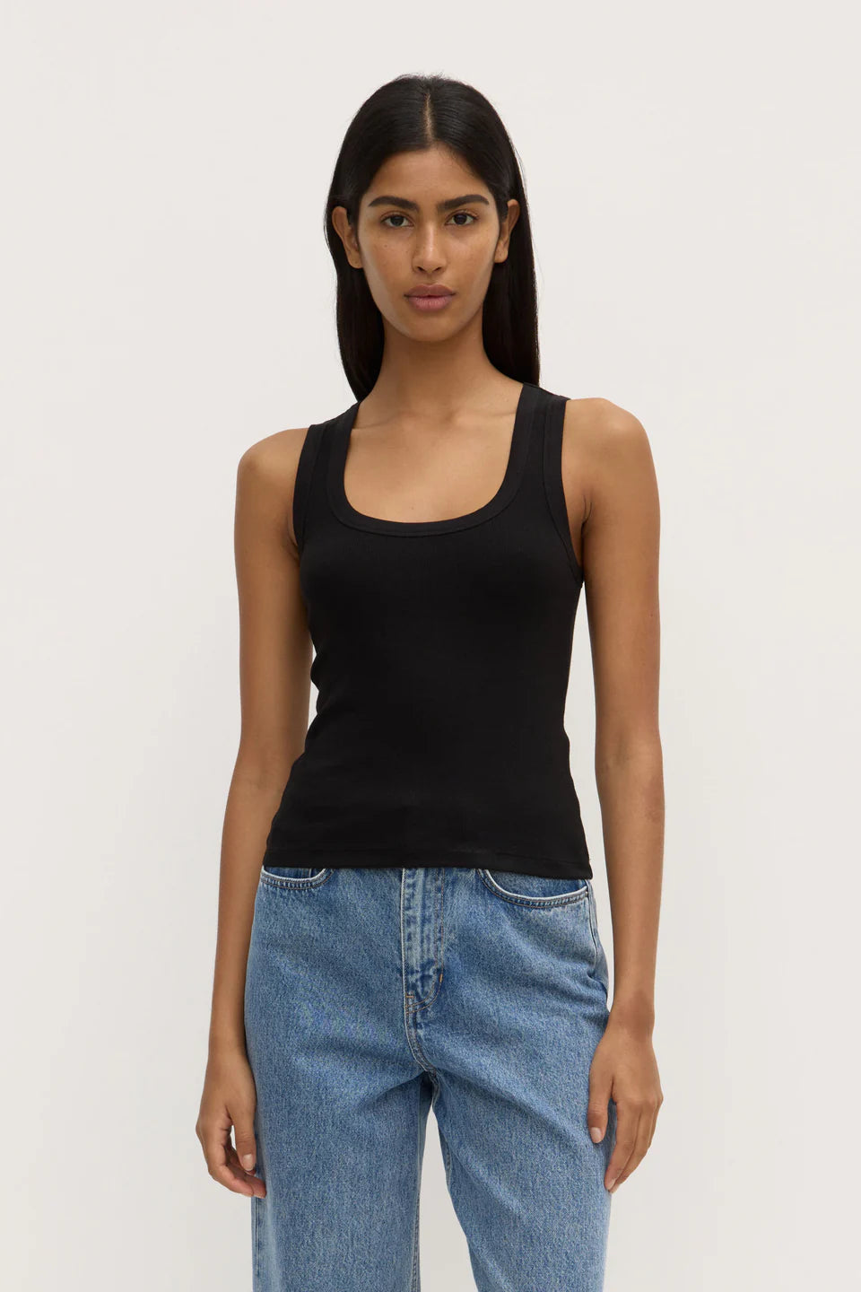 ASSEMBLY LABEL Robyn Scoop Neck Tank | Black