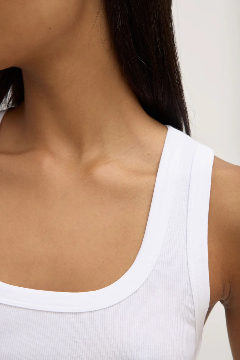 ASSEMBLY LABEL Robyn Scoop Neck Tank | White – The Hanger