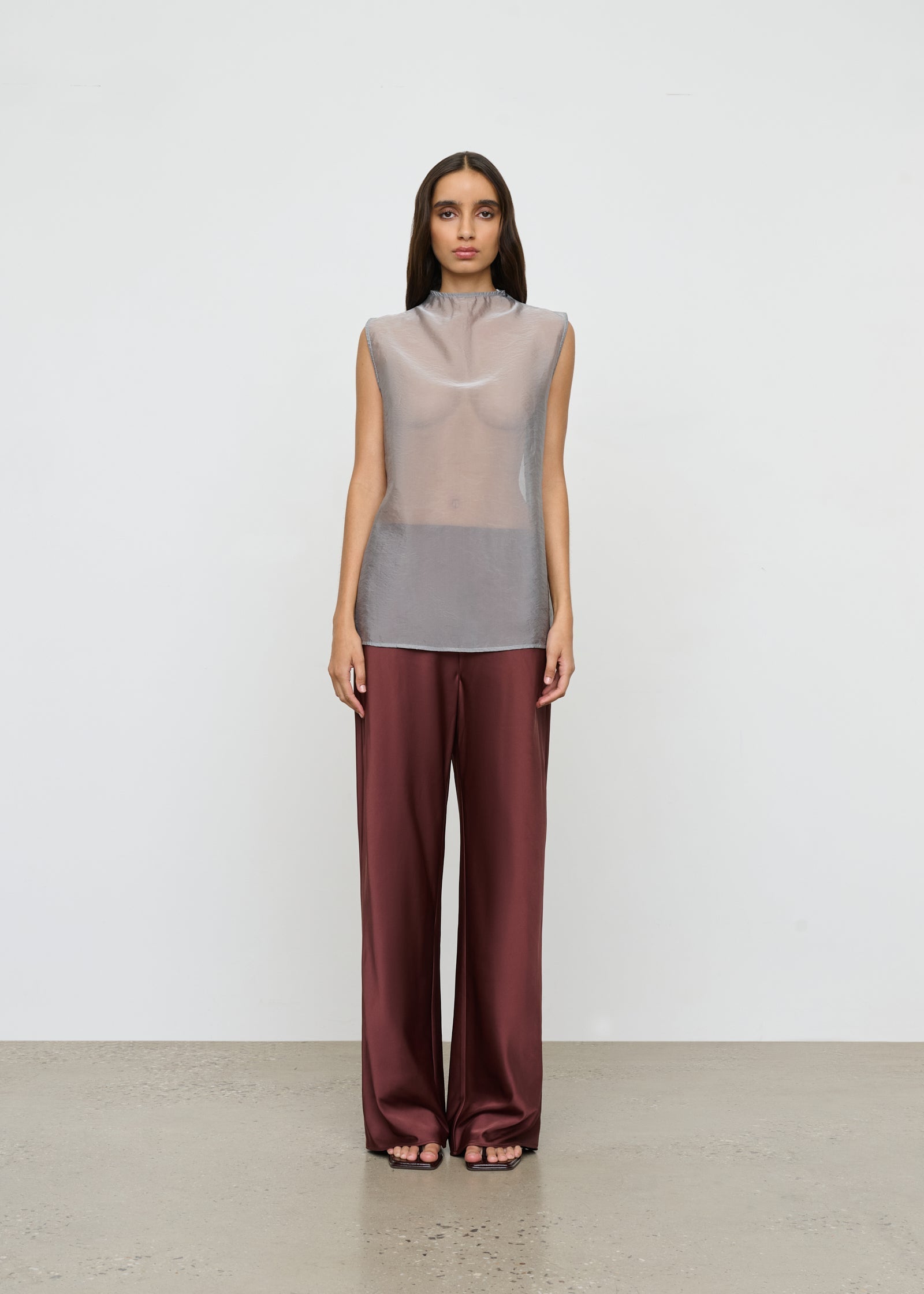 ONE OF OTHERS Hazel Top | Dove Grey