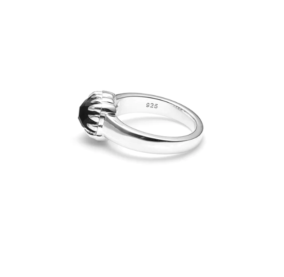 Baby Claw Ring - Onyx