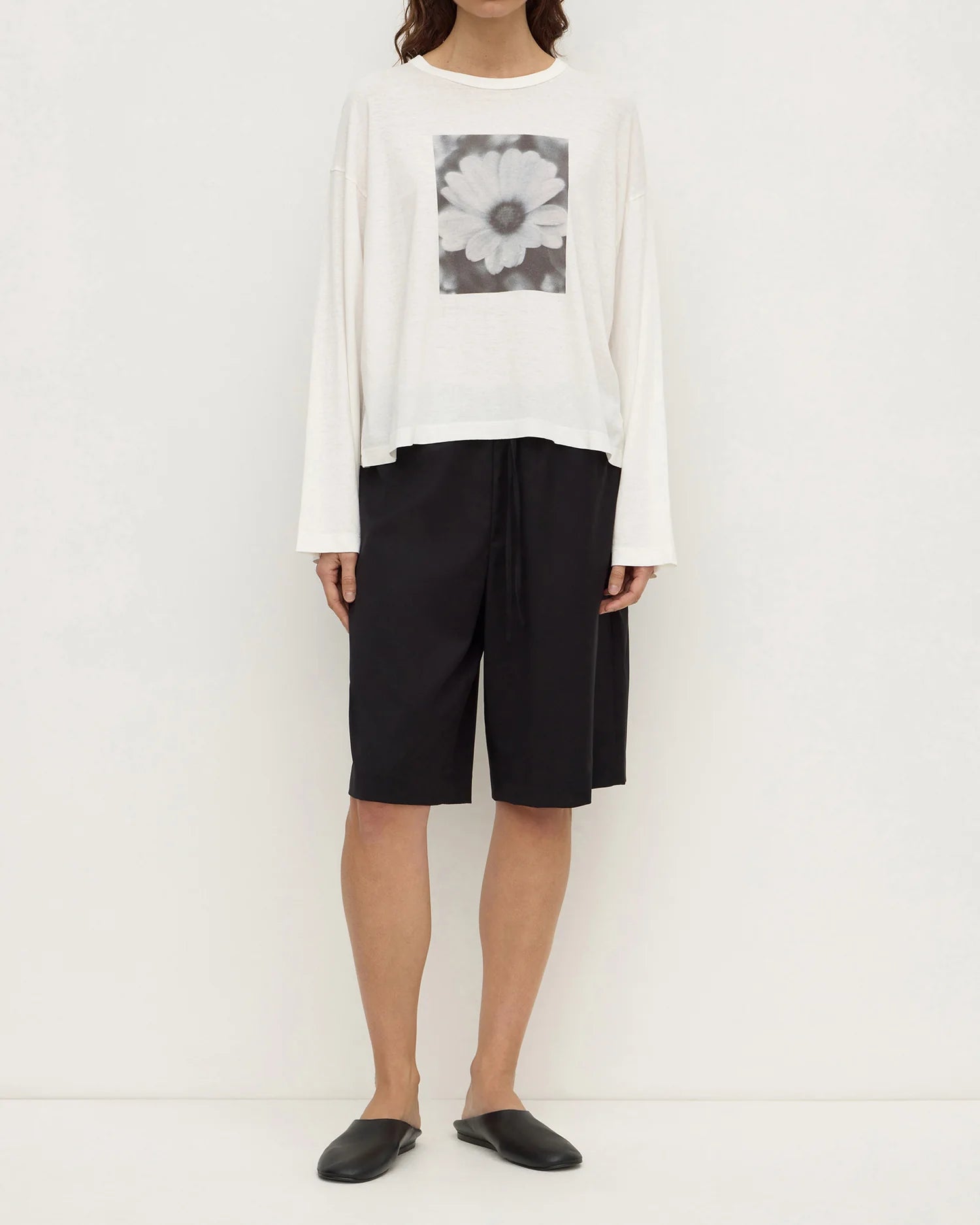 ASSEMBLY LABEL Flora Wide Long Sleeve Tee | Antique White