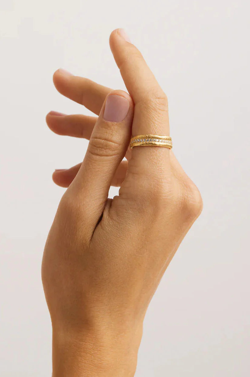 BY CHARLOTTE Begin Again Band Ring | Gold