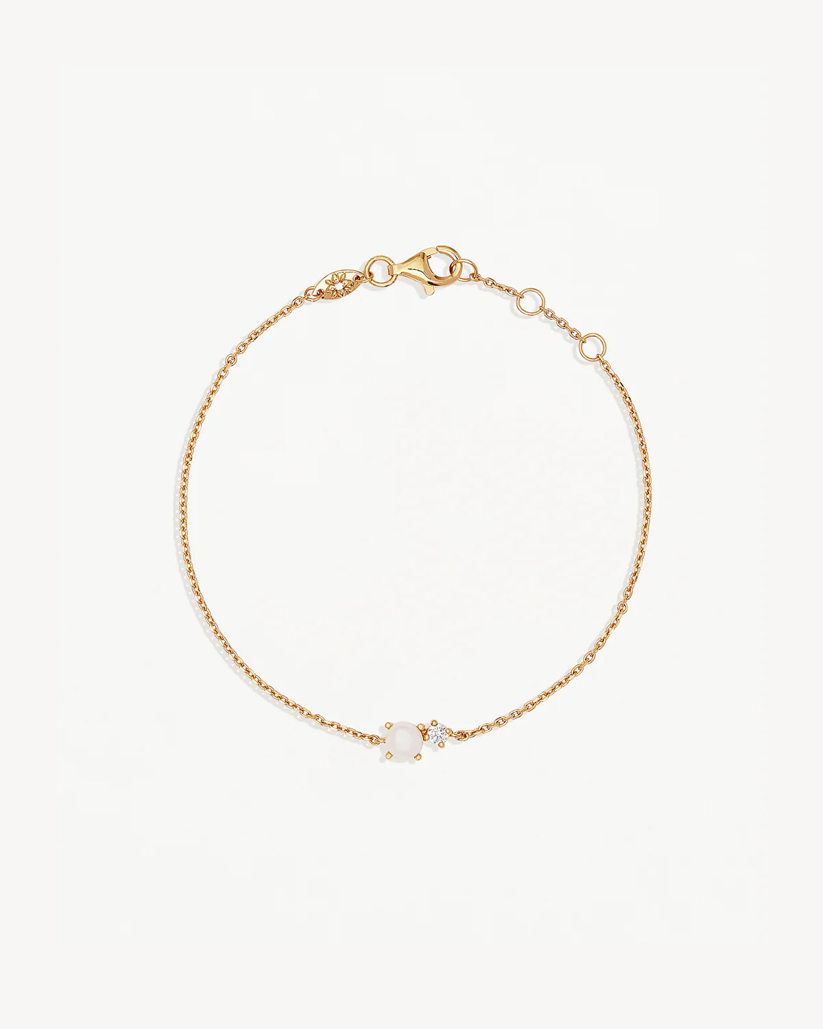 BY CHARLOTTE Serenely Yours Pearl Bracelet | Gold
