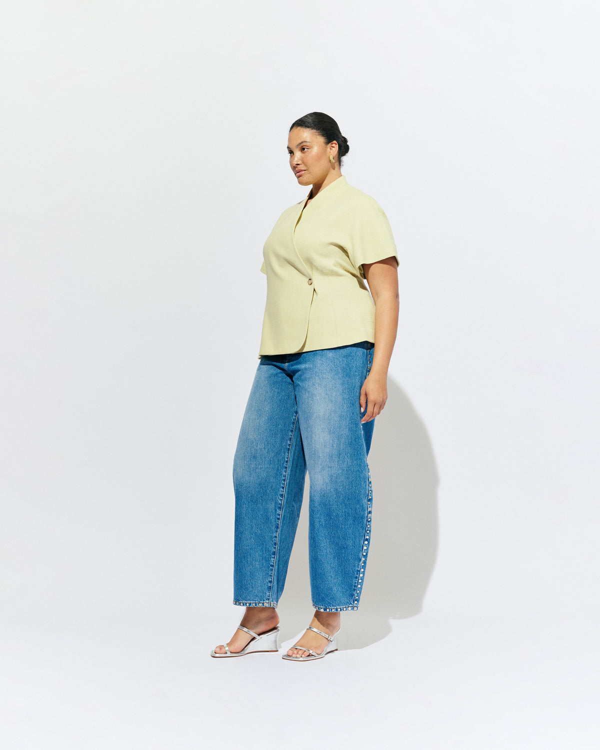 RUBY Coco Short Sleeve Blazer | Pistachio
