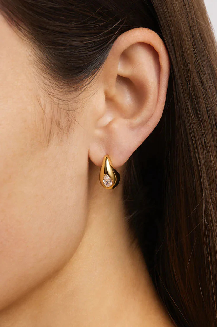 BY CHARLOTTE Dewdrop Small Earrings | Gold