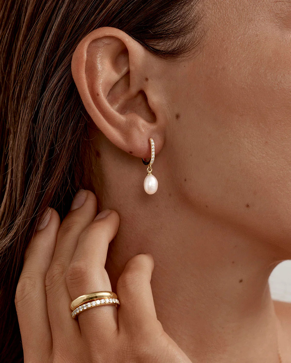 BY CHARLOTTE Love with Grace Lab-Grown Diamond Pearl Hoops