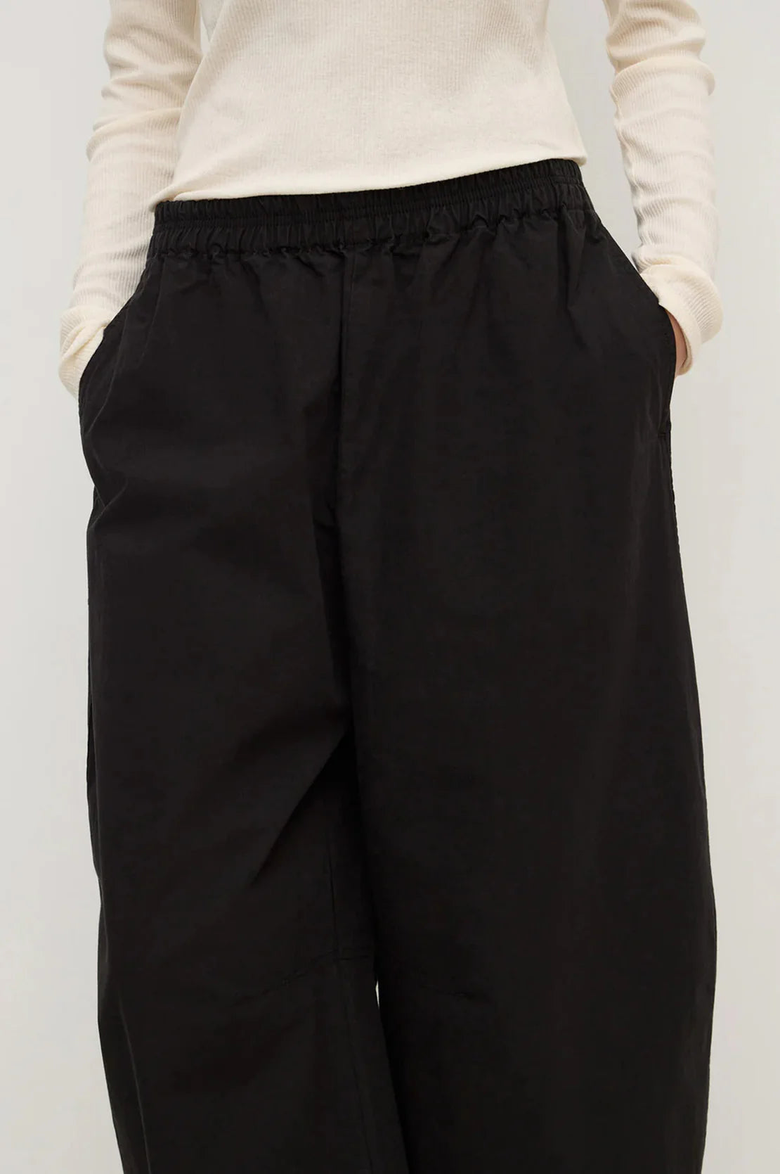 ASSEMBLY LABEL Lola Barrel Pant | Black