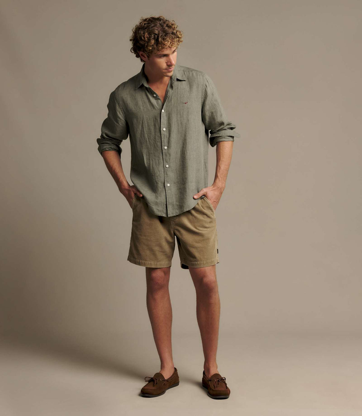 R.M. Williams Newman Linen Shirt | Forest Green — photo 2