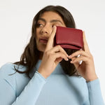 STATUS ANXIETY Lumen Wallet | Rouge